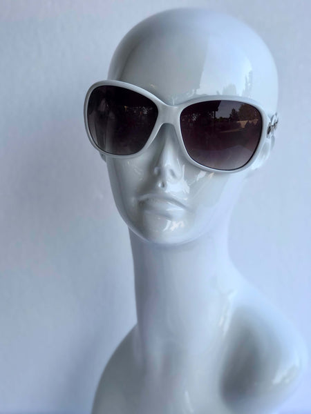 White Sunglasses With Silver Links