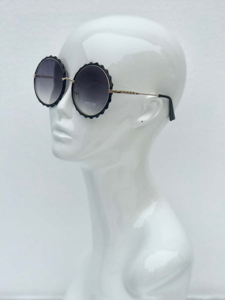 Round Sunglasses - Black